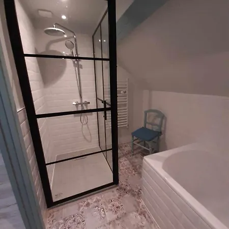 De Charme, Grand Confort Marolles-sous-Lignieres